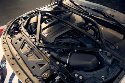 BMW: Παράταση ζωής στα εξακύλινδρα μοτέρ με νέα τεχνολογία καύσης 